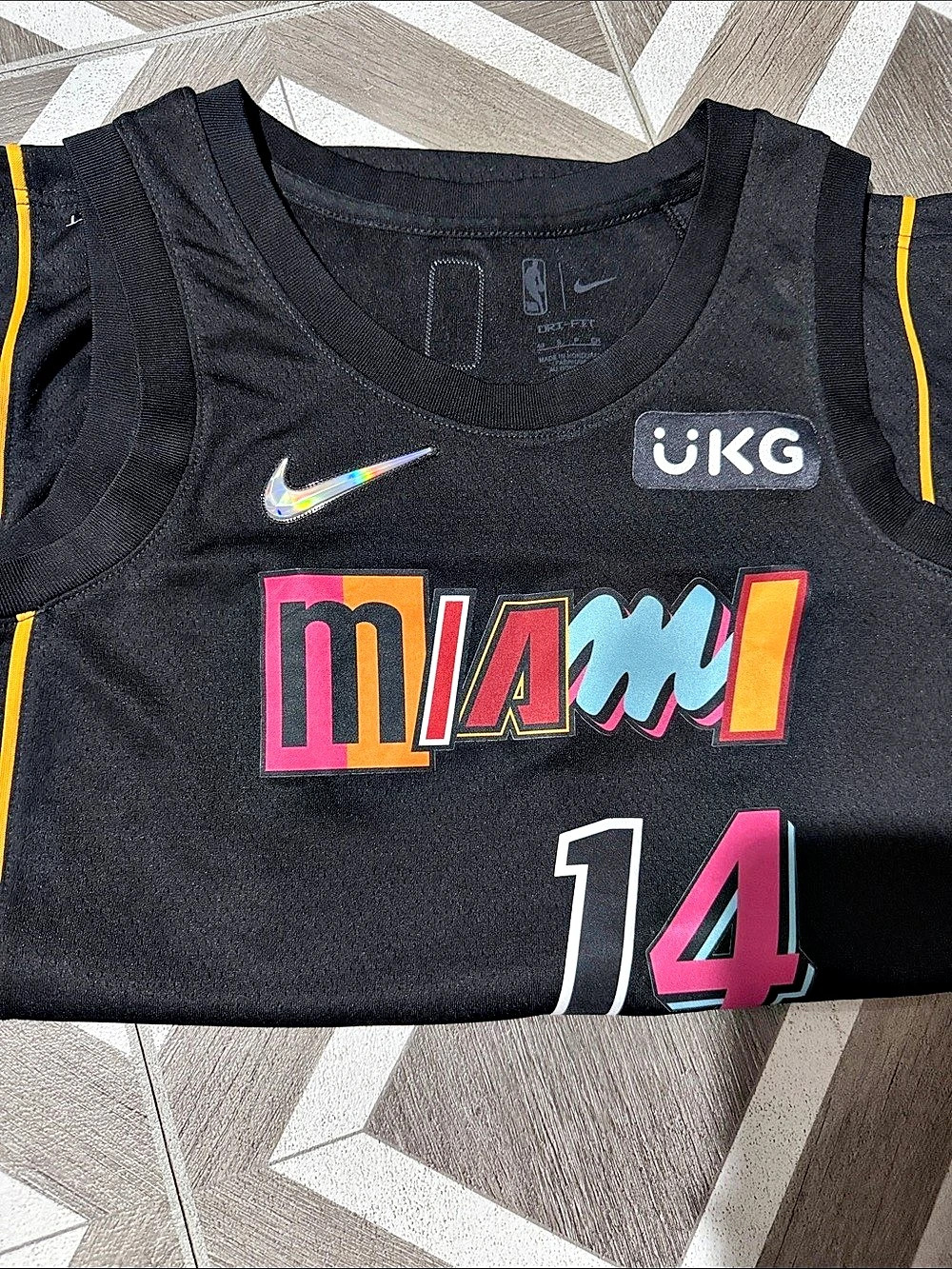 Nike Miami Heat Tyler Herro 2021-22 City Edition ViceVersa Swingman Jersey
